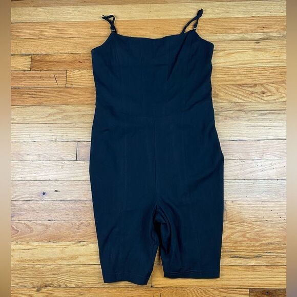 NWT Free People Black Mini Romper Size M - Picture 4 of 10
